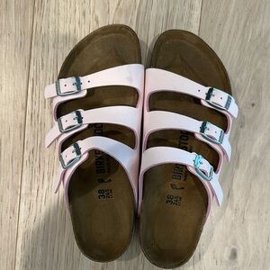 Birkenstock Light Pink Strap Sandals